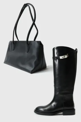 Peta Black   Apphia Black