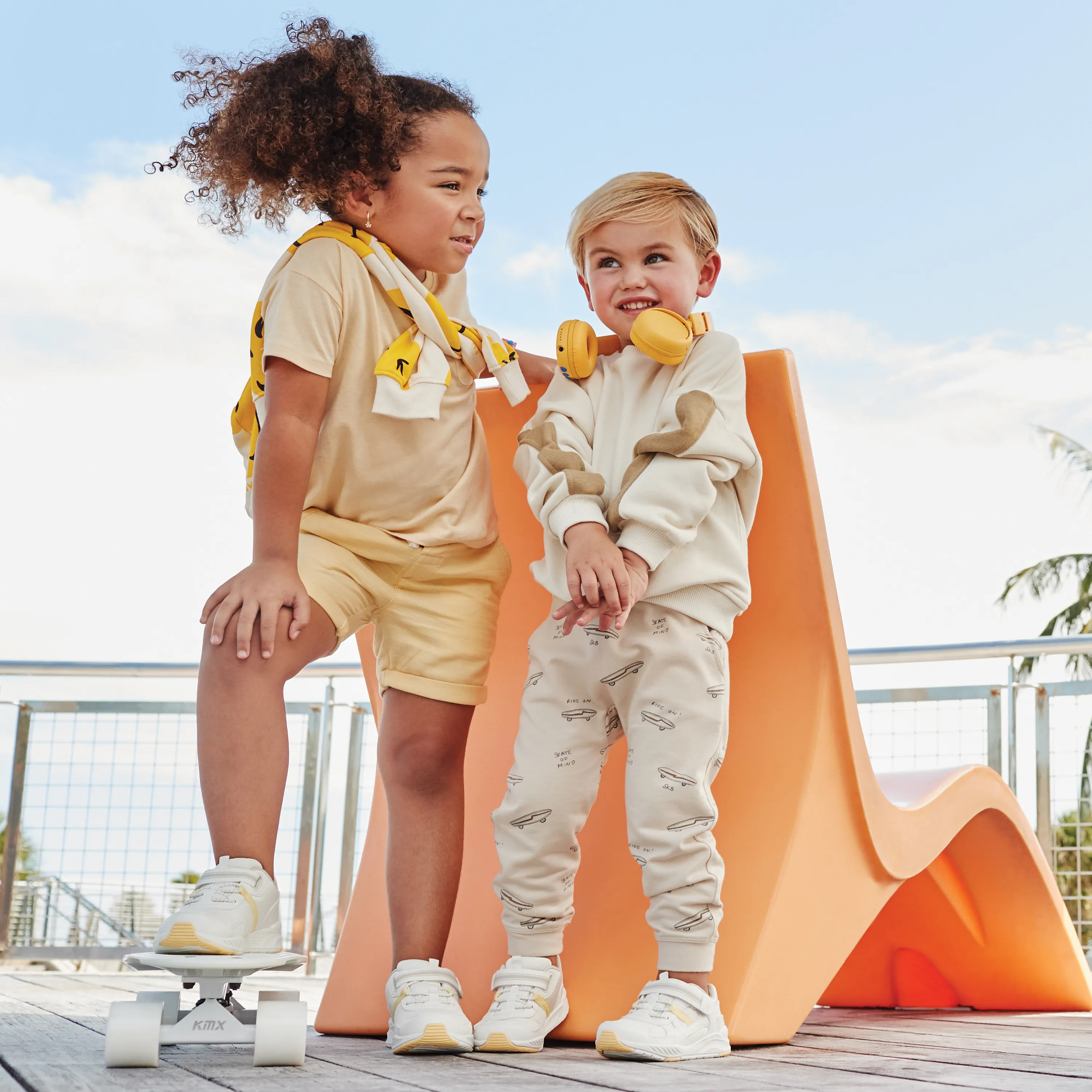 Player Sneaker - Big Kid Off White