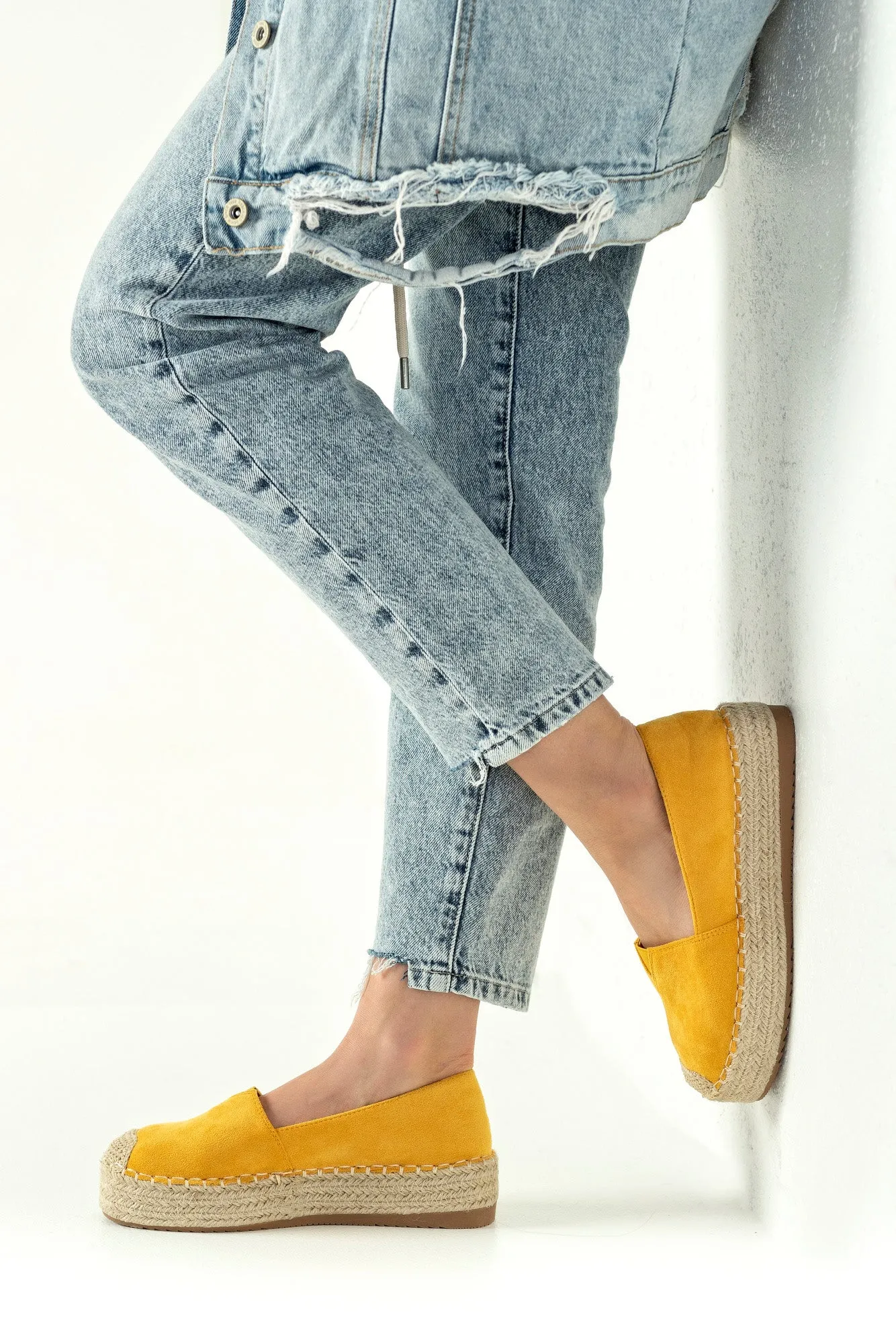Slip-on, flatform espadrilles