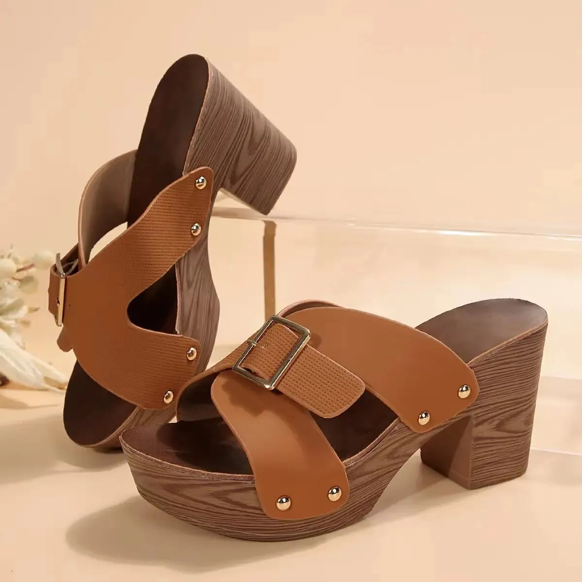 Sylis | Elegant Buckled Sandals