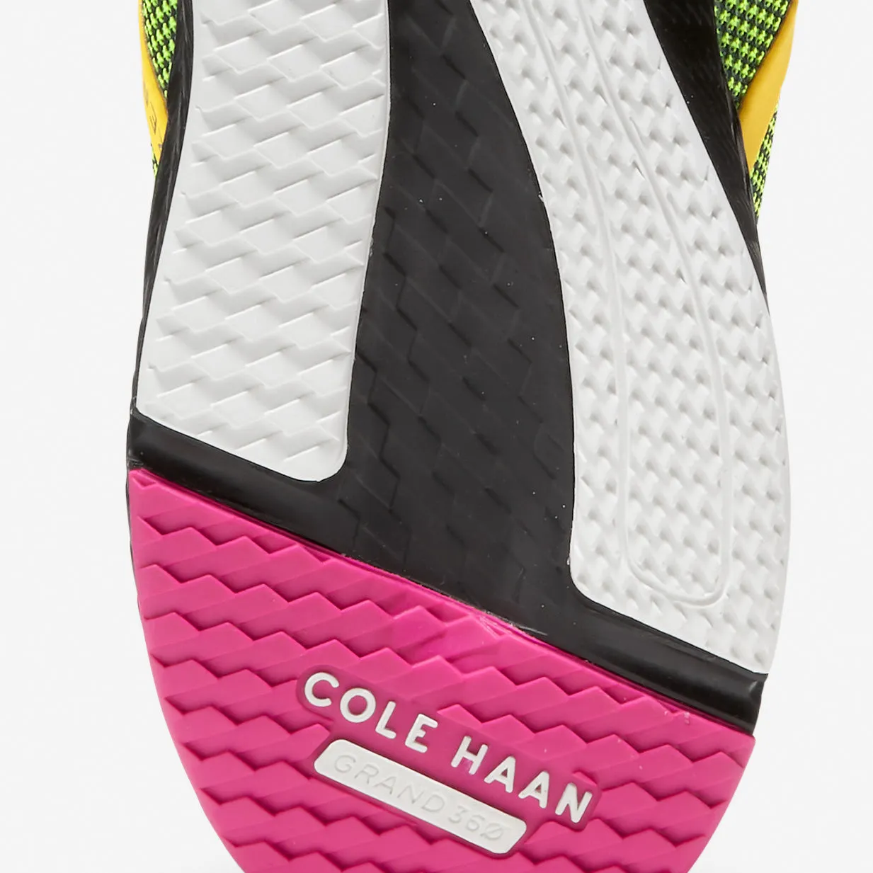 ZERØGRAND Overtake Running Shoe